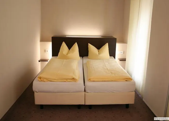 Garni Krone ホテル ラドルフツェル・アム・ボーデンゼー