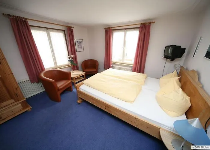 Garni Krone ラドルフツェル・アム・ボーデンゼー